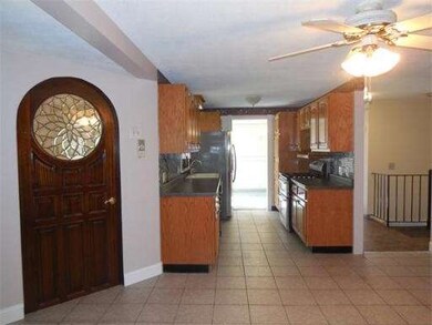 22 Old Rock Valley Rd, Holyoke, MA 01040 - photo 3