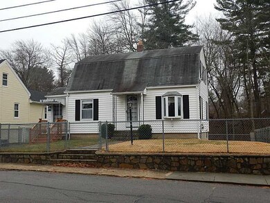 56 Angus St, Coventry, RI 02816 - photo 4