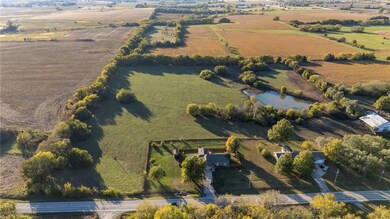 13870 S Moonlight Rd, Olathe, KS 66061 - photo 6