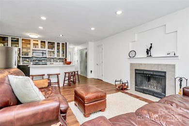 509 N Graham St unit 2A, Charlotte, NC 28202 - photo 2