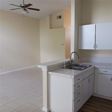 289 White Marsh Cir, Orlando, FL 32824 - photo 4