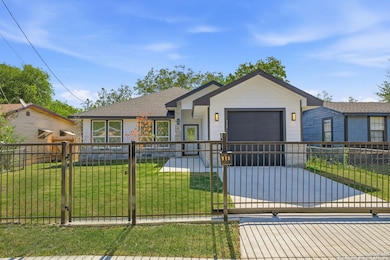 918 Berlin Ave, San Antonio, TX 78211 - photo 2