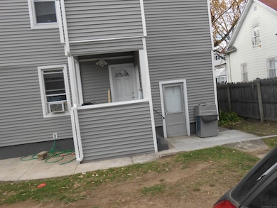 652 Bishop Ave unit 656, Bridgeport, CT 06610 - photo 2