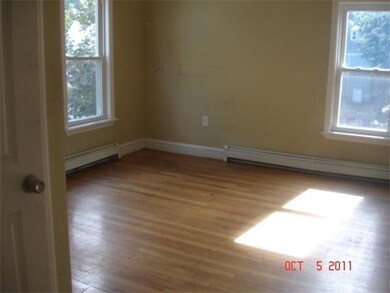 43 Waumbeck St unit 3, Dorchester, MA 02121 - photo 3