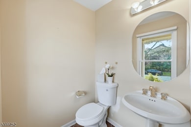 28 Mcguire Dr, West Orange, NJ 07052 - photo 7