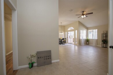 8615 Sparkling Springs Dr, Houston, TX 77095 - photo 6