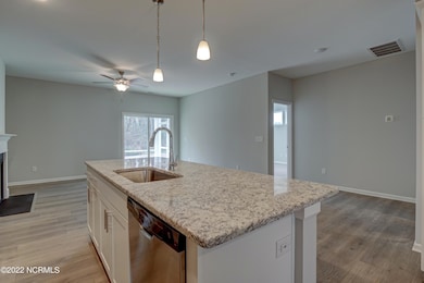 4409 Finch Ln, Wilmington, NC 28409 - photo 3