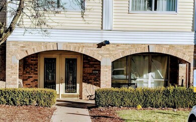 Brick and Vinyl Building, Side walk leads you to t