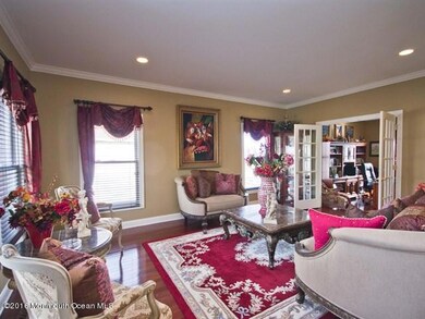 9 Hedgerow Ln, Manalapan, NJ 07726 - photo 5