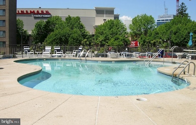 The Ridgely Condominiums, Towson, MD 21286 - photo 2