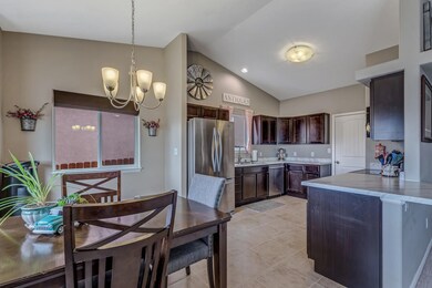 09_2171_W_Sabino_Lane009_mls