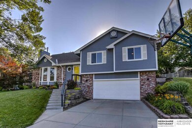 4317 S 169th Avenue Cir, Omaha, NE 68135 - photo 2