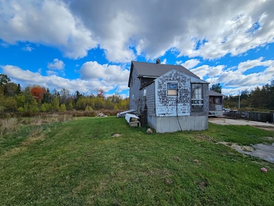 137 Sacarap Rd, Columbia, ME 04623 - photo 4