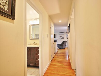 61-cassidy-hallway2