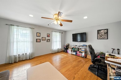 22 Winding Hollow Dr, Oak Ridge, NJ 07438 - photo 5