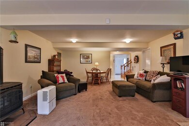 4072 Tournament Ct, Center Valley, PA 18034 - photo 7