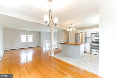 1208 Laurel Ln, Phoenixville, PA 19460 - photo 6