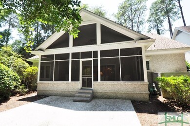 Great screened porch!