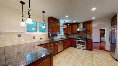 22 Clover Hill Cir, Egg Harbor Township, NJ 08234 - photo 5