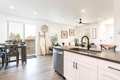 Kitchen/Dining