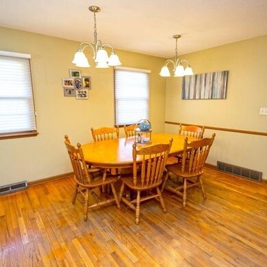 624 32nd St, West Des Moines, IA 50265 - photo 5