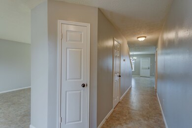 4504 Stonebridge Dr, Pearland, TX 77584 - photo 6