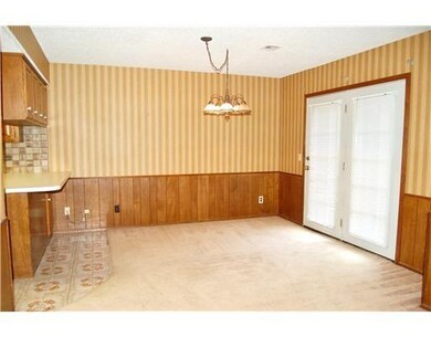 907 N Wren Dr, Rogers, AR 72756 - photo 4