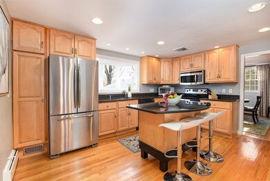 98 Laurel Dr, Needham, MA 02492 - photo 7