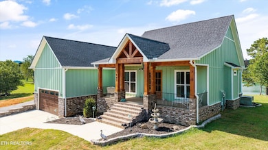 02-487 Peninsula Pointe -29