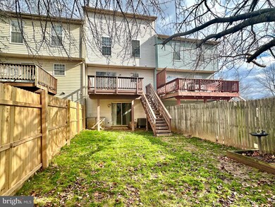 518 Lakes Ct, Westminster, MD 21158 - photo 4