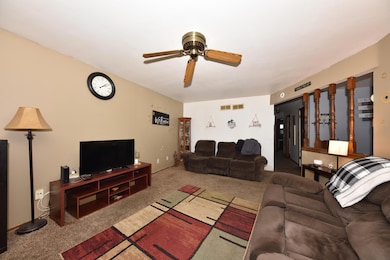 11811 W Flagg Ave, Milwaukee, WI 53225 - photo 6