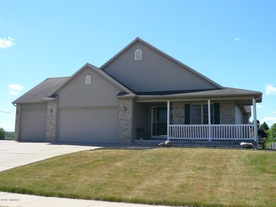 1610 Misty Ridge SW 001