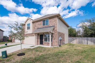 671 Fallow Ln, Alvin, TX 77511 - photo 2