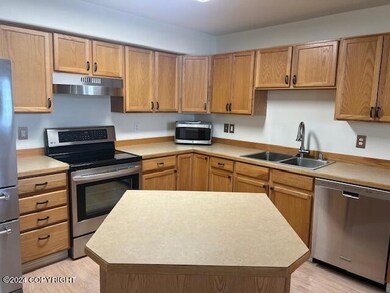 7428 Meadow St unit 7G, Anchorage, AK 99507 - photo 2