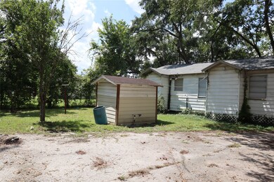 805 Ringold St, Houston, TX 77088 - photo 6