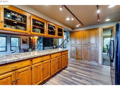 94862 Link Ridge Dr, Junction City, OR 97448 - photo 2