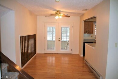 420 Buckeye Dr, Sheffield Lake, OH 44054 - photo 2