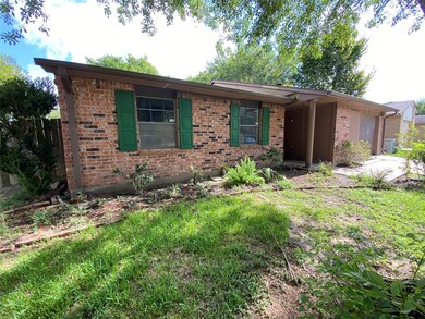 24426 Broken Bow Ln, Hockley, TX 77447 - photo 2