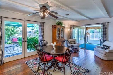 The family room with beautiful I-Core flooring, du