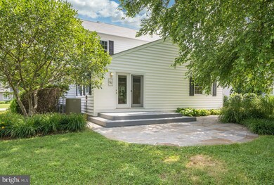 110 W Bay View Dr, Annapolis, MD 21403 - photo 2