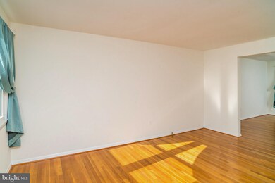 1176 Pelham Wood Rd, Parkville, MD 21234 - photo 3