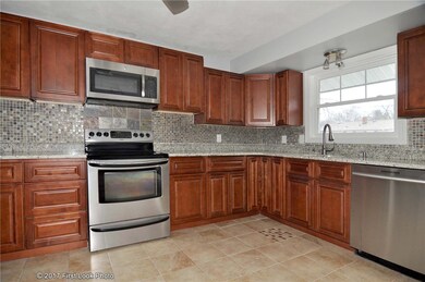 3 Falmouth St, Johnston, RI 02919 - photo 5