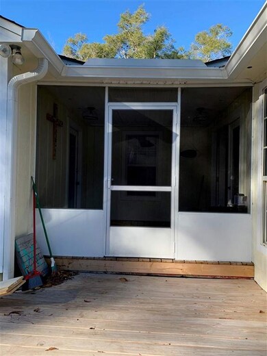 81 Beechwood Dr, Crawfordville, FL 32327 - photo 4