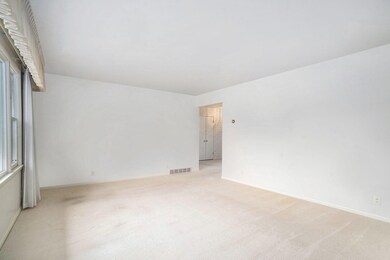 003-539-espanola-ave-kalamazoo-mi-49004