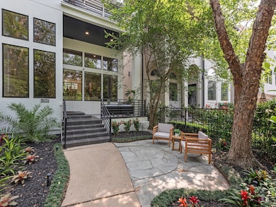 The front yard is entered by the gate for added se