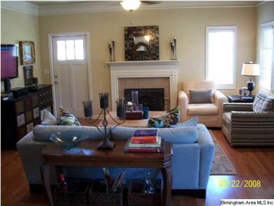 FAMILY ROOM....VIEW OF THE FAMILY ROOM FROM THE DI
