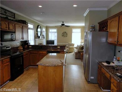 3331 Timberwolf Ave, High Point, NC 27265 - photo 6