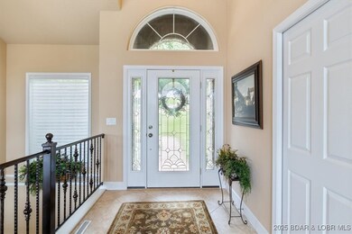 Foyer/Front Door