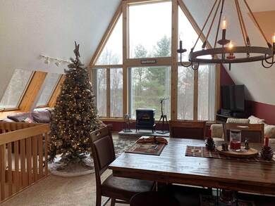 979 Chapman Rd, Ludlow, VT 05149 - photo 3