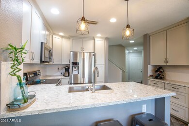 1060 E Louise Way -23